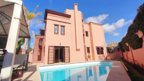 CENTRAL VILLA 5 CH -Only Family-Piscine Privé-, Marrakesch